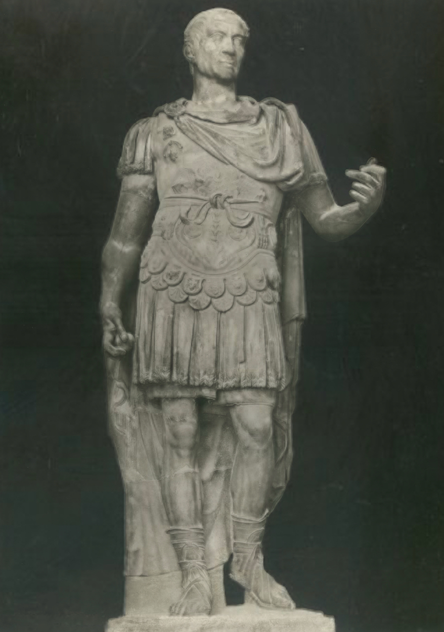 julius ceasar statue