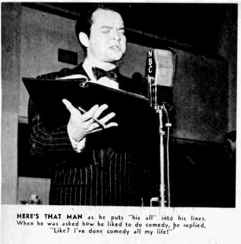 1943-welles steps in1